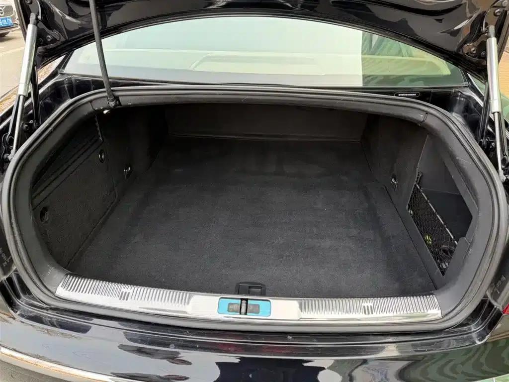 Phaeton 2014 3.0L Executive Edition — миниатюра 9