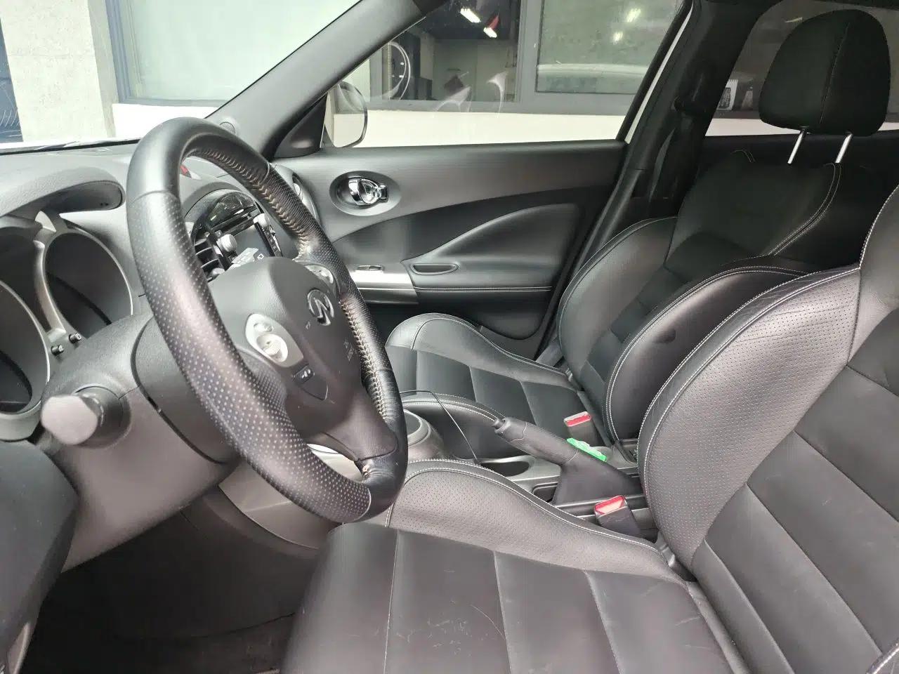 Infiniti ESQ 2014 1.6L Luxury Edition — миниатюра 15