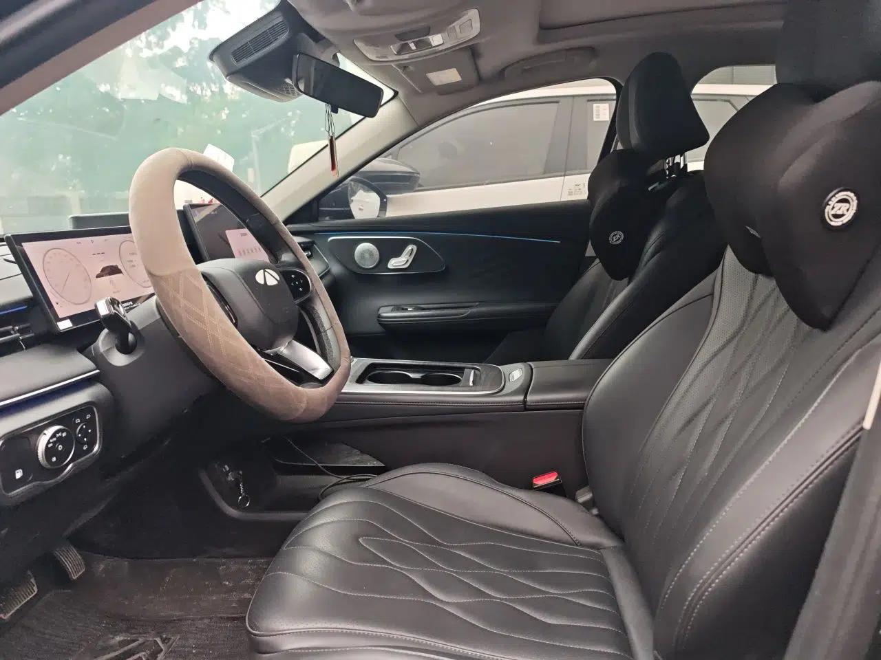 Chery Fengyun A8L 2025 1.5 TGDI 145 km Luxury Version — миниатюра 15