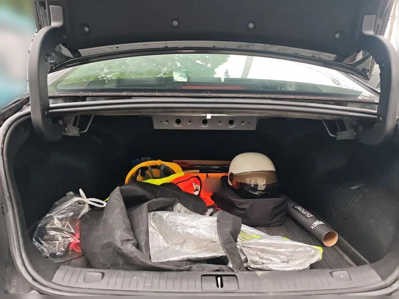 Chery Fengyun A8L 2025 1.5 TGDI 145 km Luxury Version — миниатюра 19