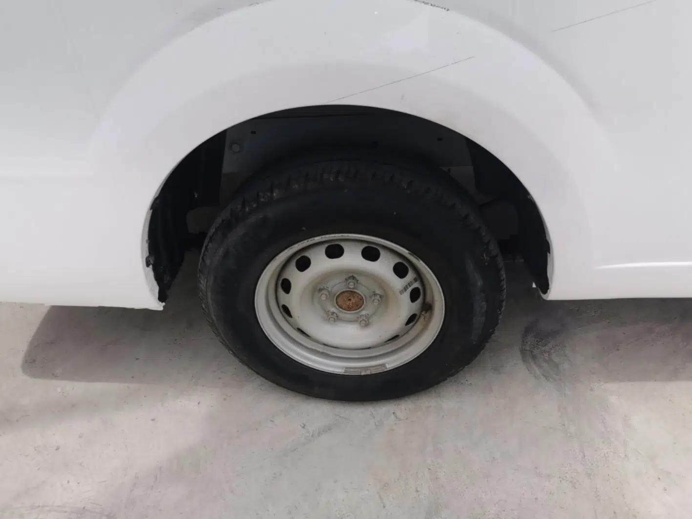 Farizon Xingxiang V 2023 V6E Zhonghang Lithium Battery 38.64kWh Value Edition — миниатюра 11