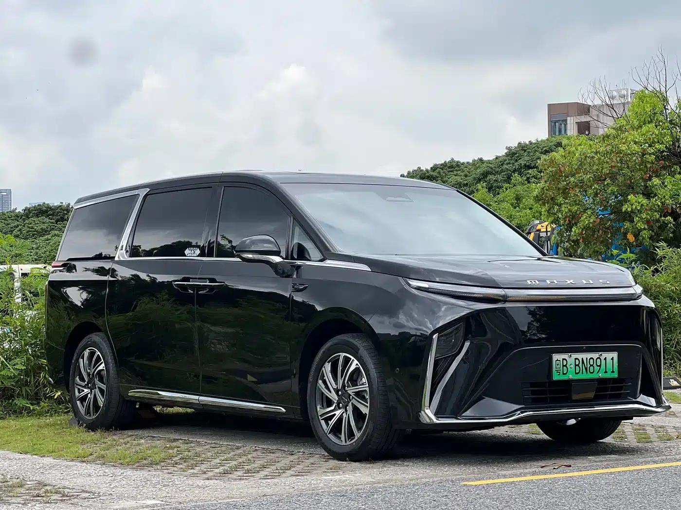 Everyone 9 2022 Long Range Mountain Six-Seater Edition — миниатюра 3