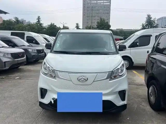 Maxus EV30 2023: Pure Electric Intelligent Logistics Expert - Long Wheelbase Guoxuan