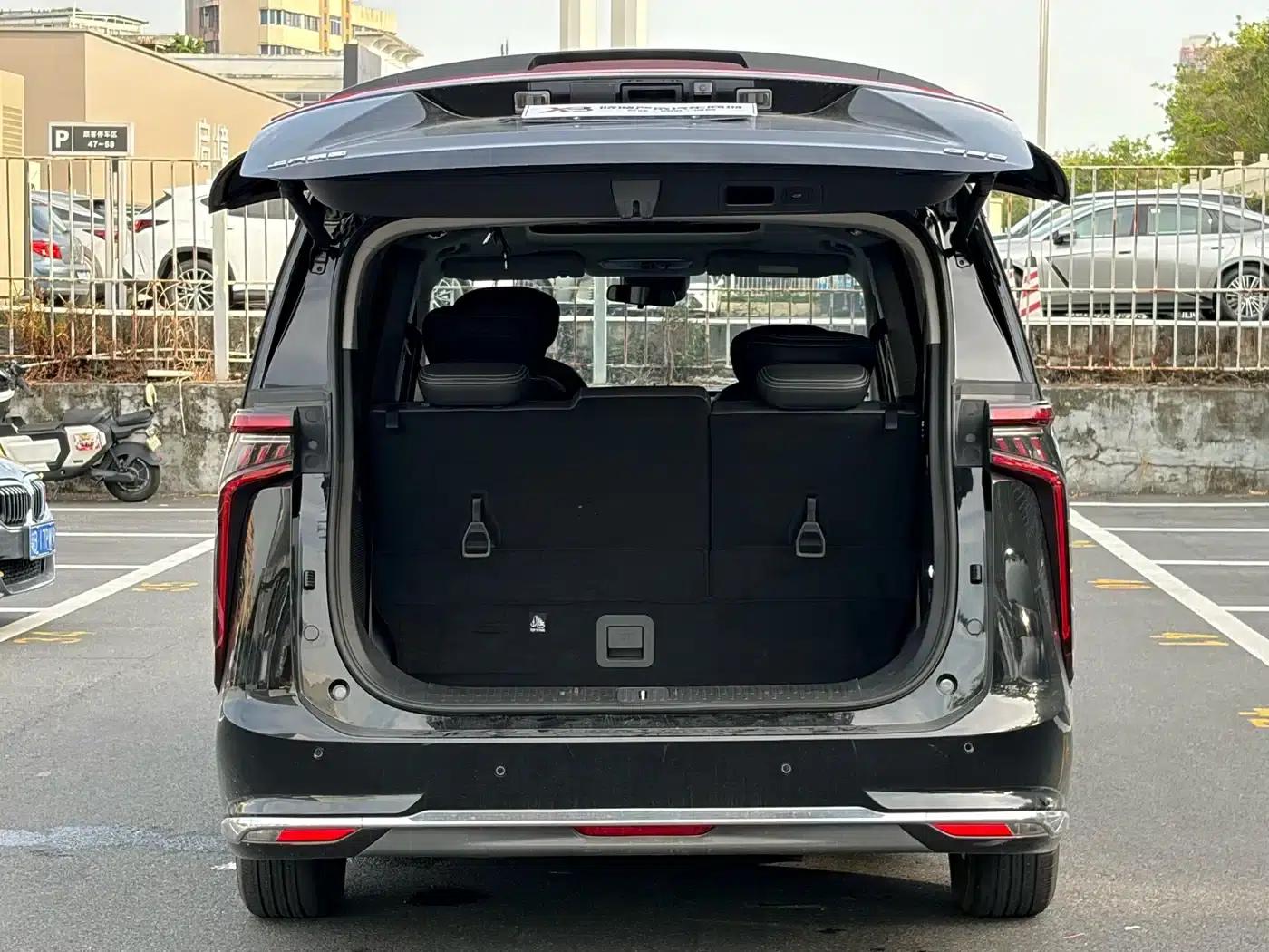Maxus G90 2023 2.0T Galaxy 7-seater Edition — миниатюра 7