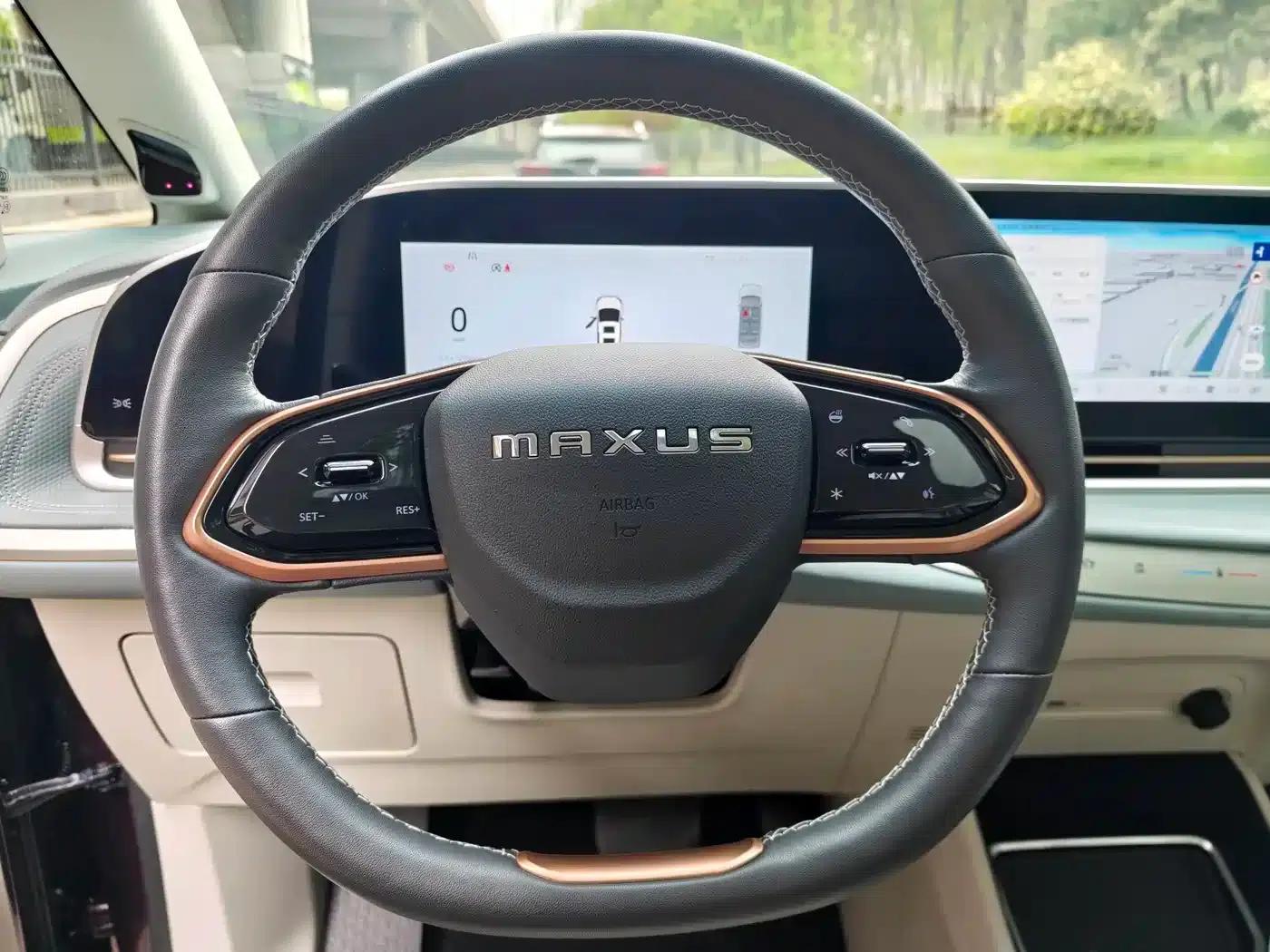 Maxus G90 2022 2.0T Interstellar 7-Seater Edition — миниатюра 7