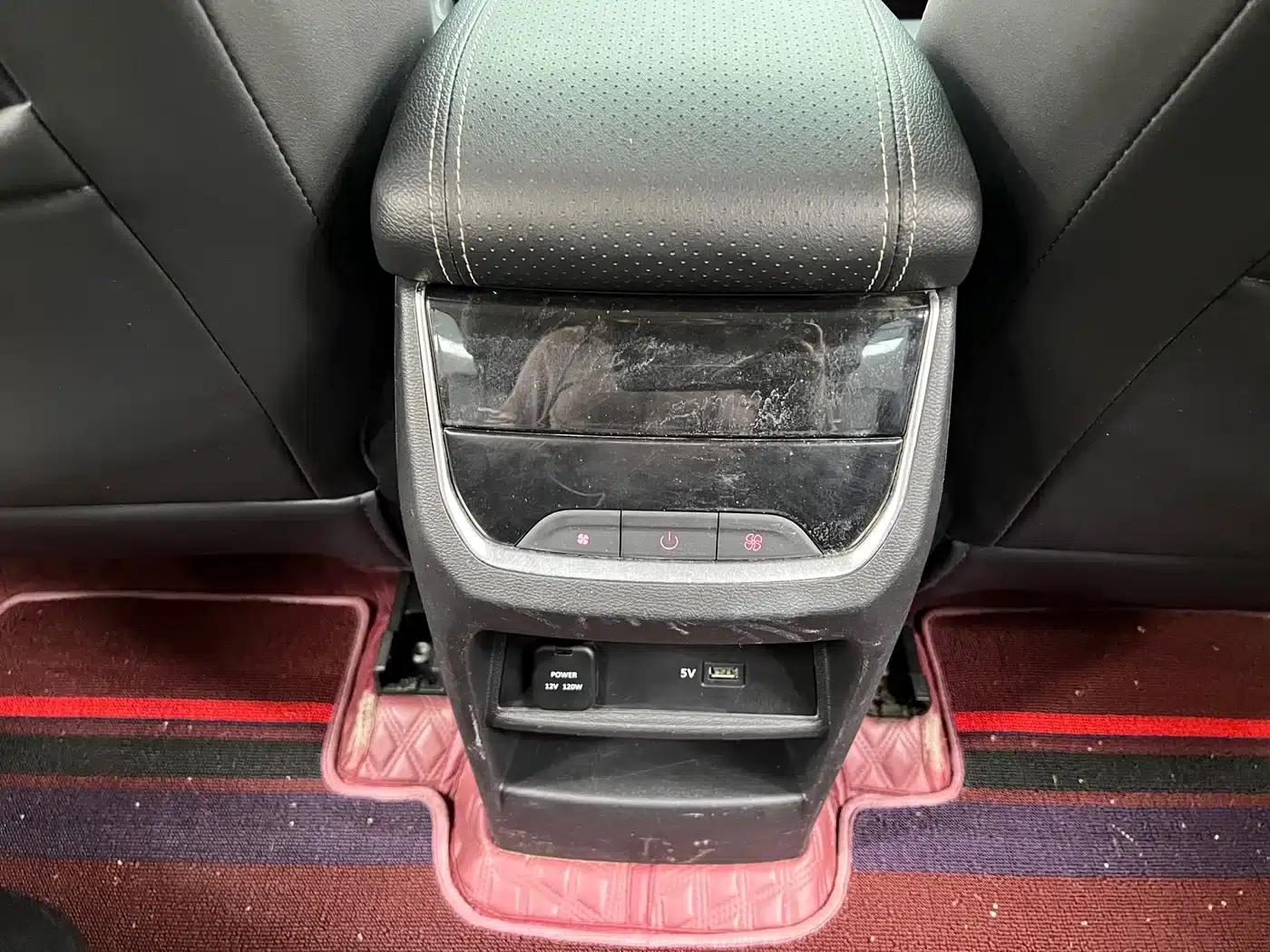 Everyone 5 2022 1.3T PLUG IN Enjoy Edition 7-seater — миниатюра 19