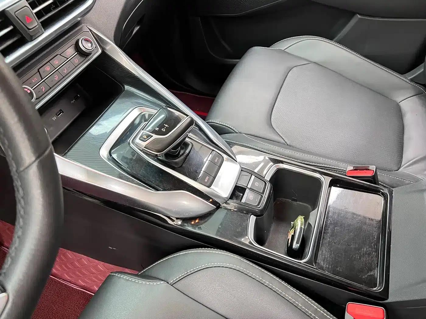 Everyone 5 2022 1.3T PLUG IN Enjoy Edition 7-seater — миниатюра 26