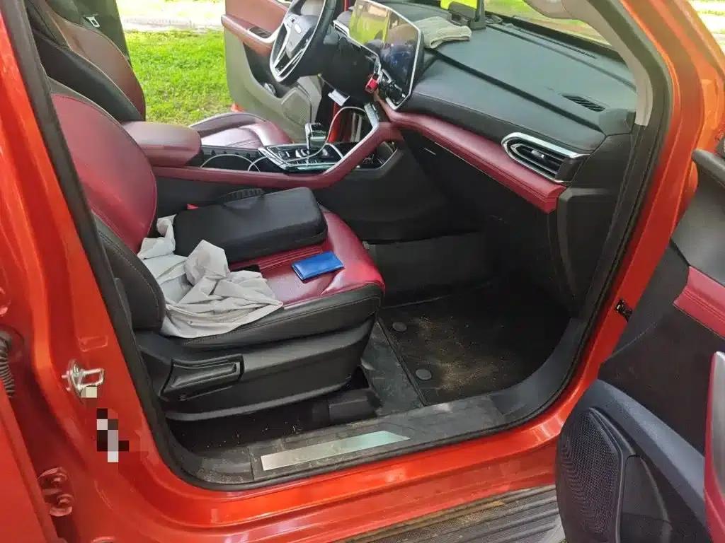 Maxus T90 2021 2.0T Twin-Turbo Automatic Four-Wheel Drive High Chassis Luxury Standard Box — миниатюра 20