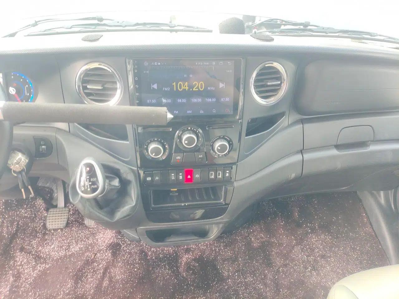 Iveco Eurocargo Iveco Ousheng, 3.0 automatic diesel, long wheelbase, low roof — миниатюра 13