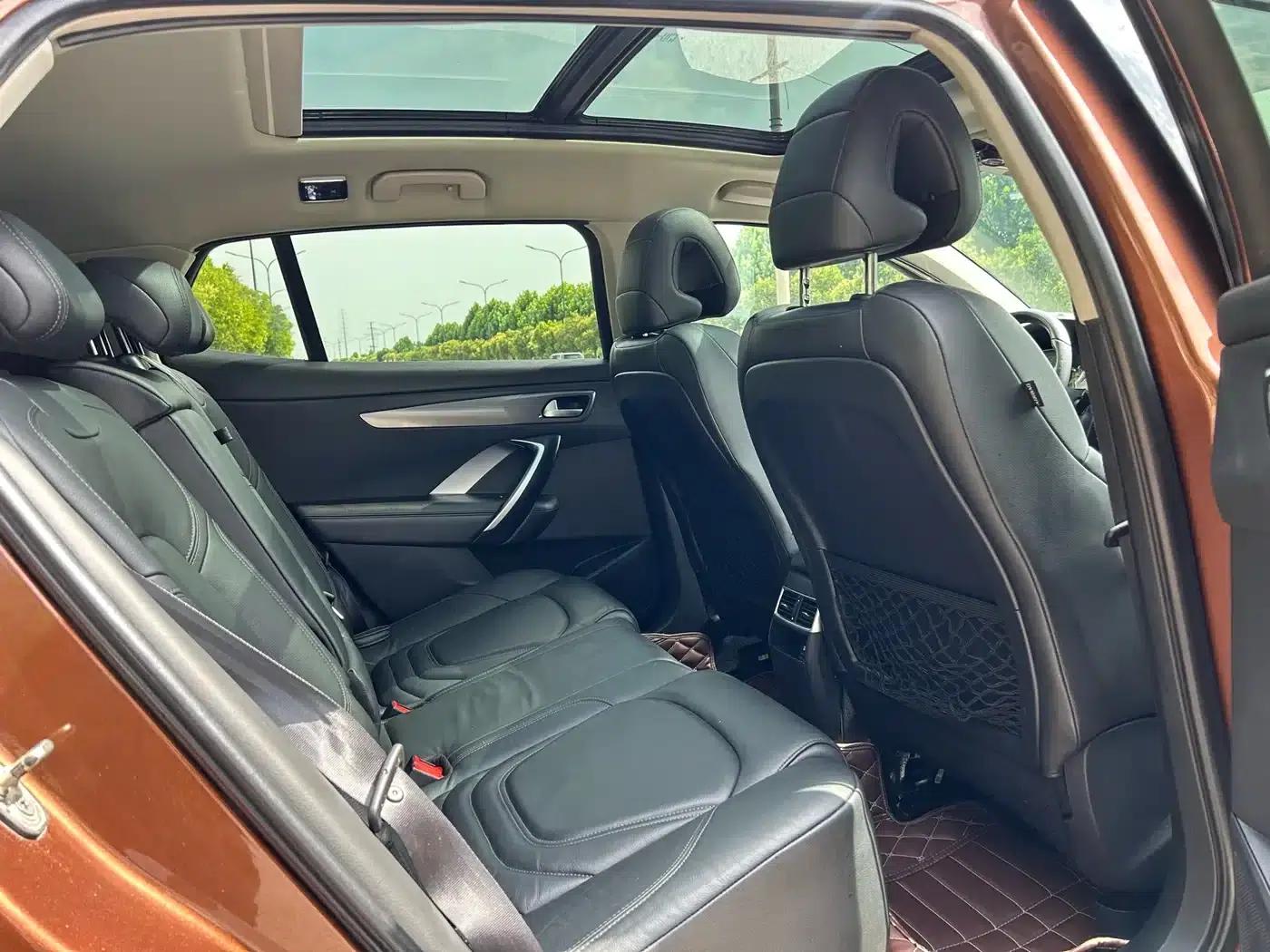 DS 6 2014 1.6T Luxury Edition THP160 — миниатюра 9