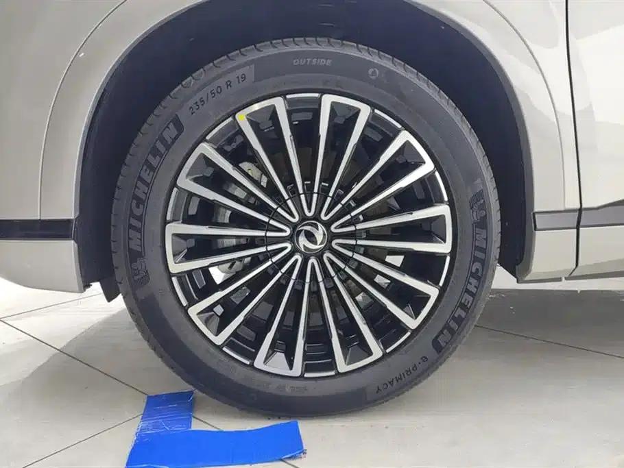 Dongfeng Fengshen L8 2025 Model 185KM Dream Edition — миниатюра 6
