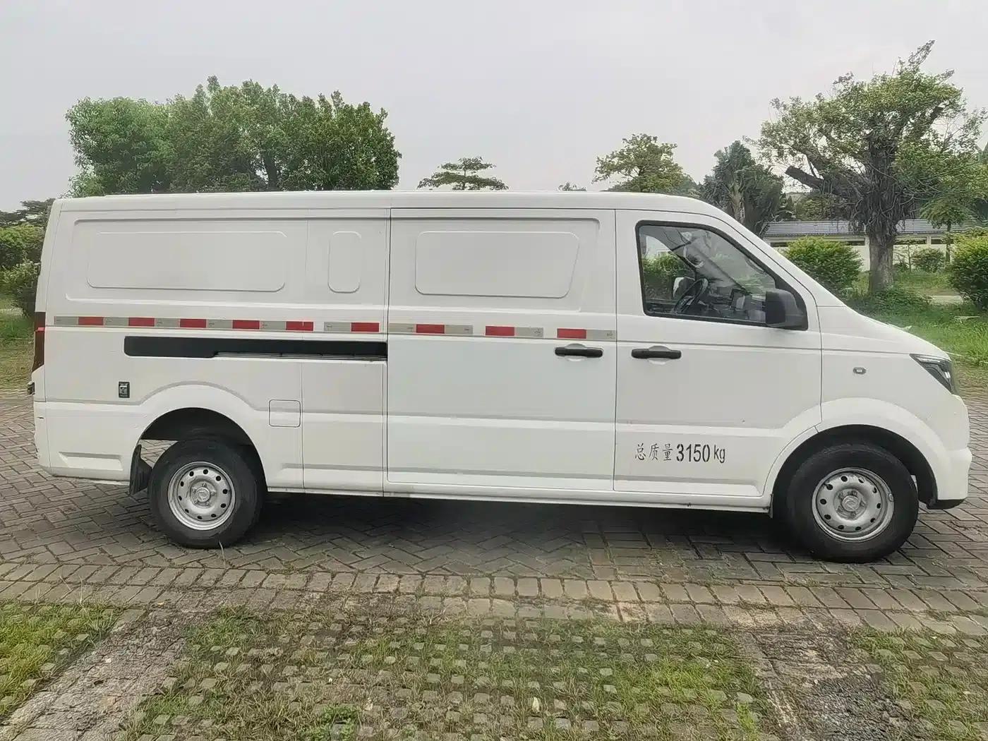 EM27 2024 Model, EVE Energy, 41.86kWh — миниатюра 4