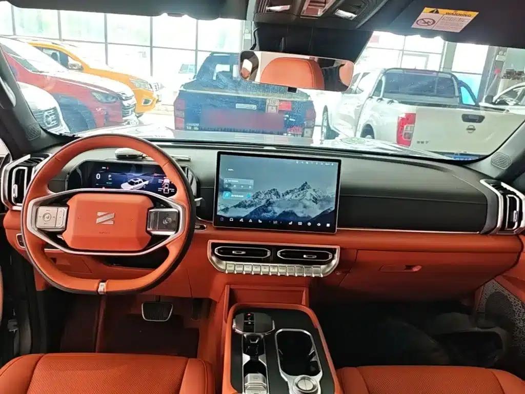Zhengzhou Nissan Z9 GE PHEV 2025 135KM AWD Premium Edition — миниатюра 10