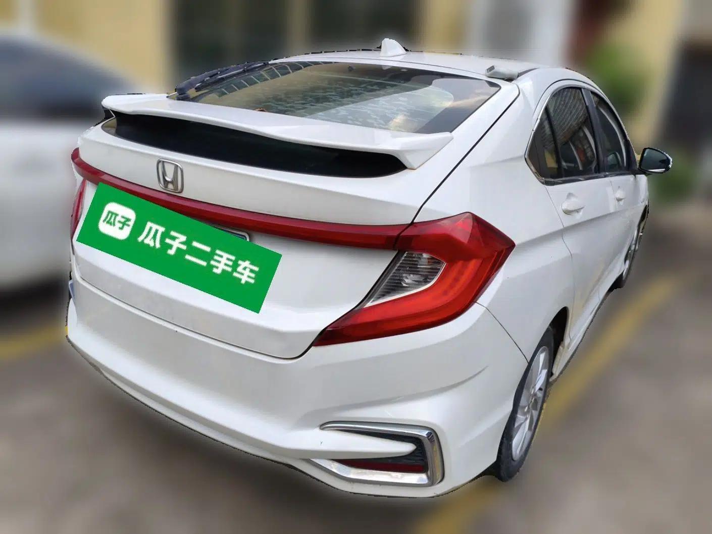 Honda Gienia 2017 1.5L CVT Classic Edition — миниатюра 6