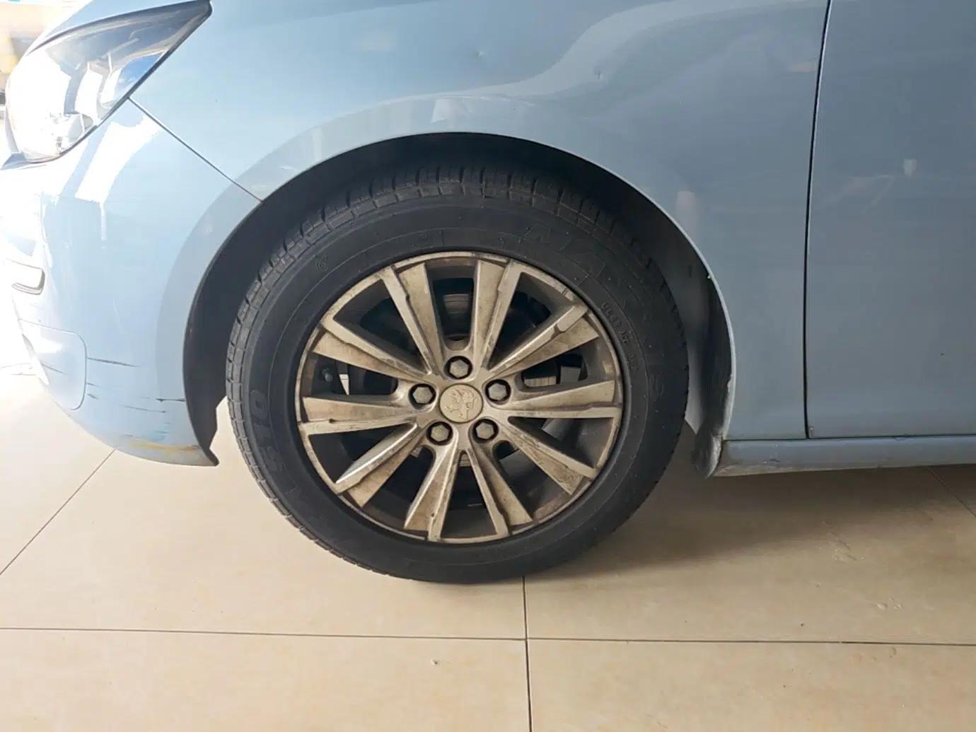 Peugeot 308S 2015 1.2T Automatic Jingchi Edition — миниатюра 10
