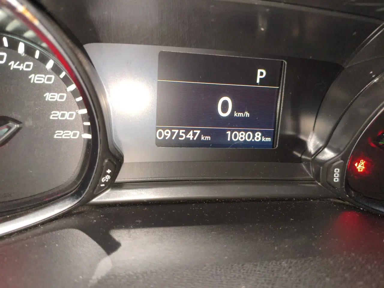 Peugeot 308S 2015 1.6T Automatic Ruichi Edition — миниатюра 12