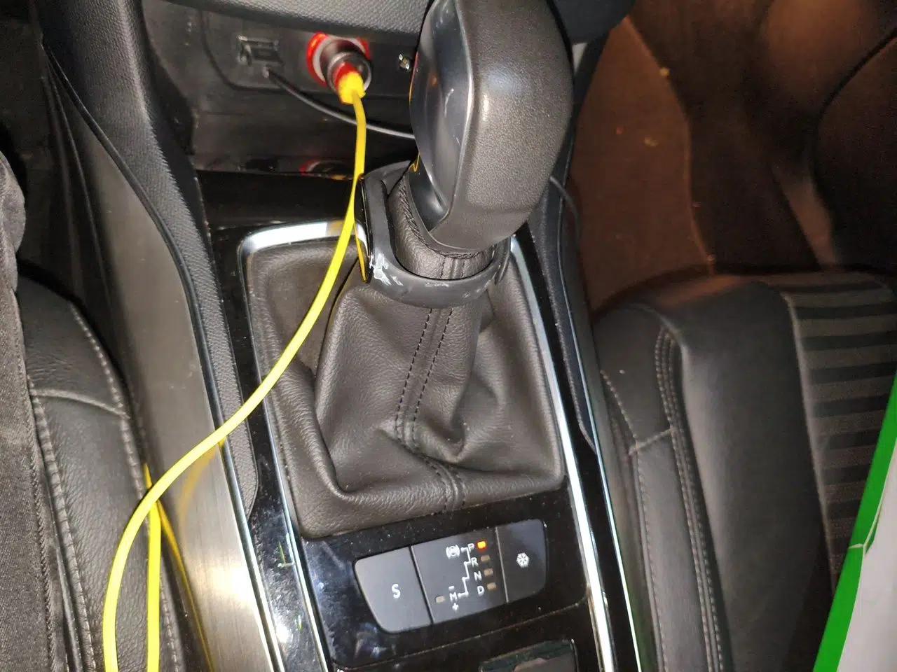 Peugeot 308S 2015 1.6T Automatic Ruichi Edition — миниатюра 14