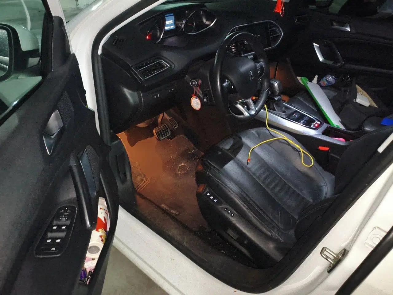 Peugeot 308S 2015 1.6T Automatic Ruichi Edition — миниатюра 16