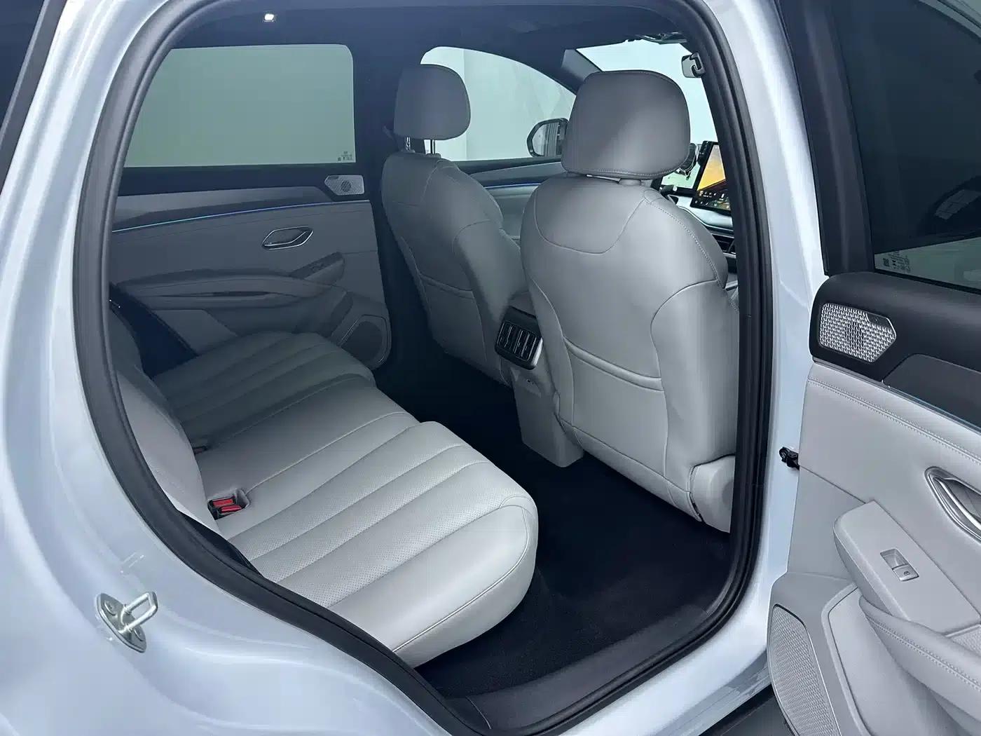 Song Ultra 2026 EV 710KM Excellent Edition — миниатюра 6