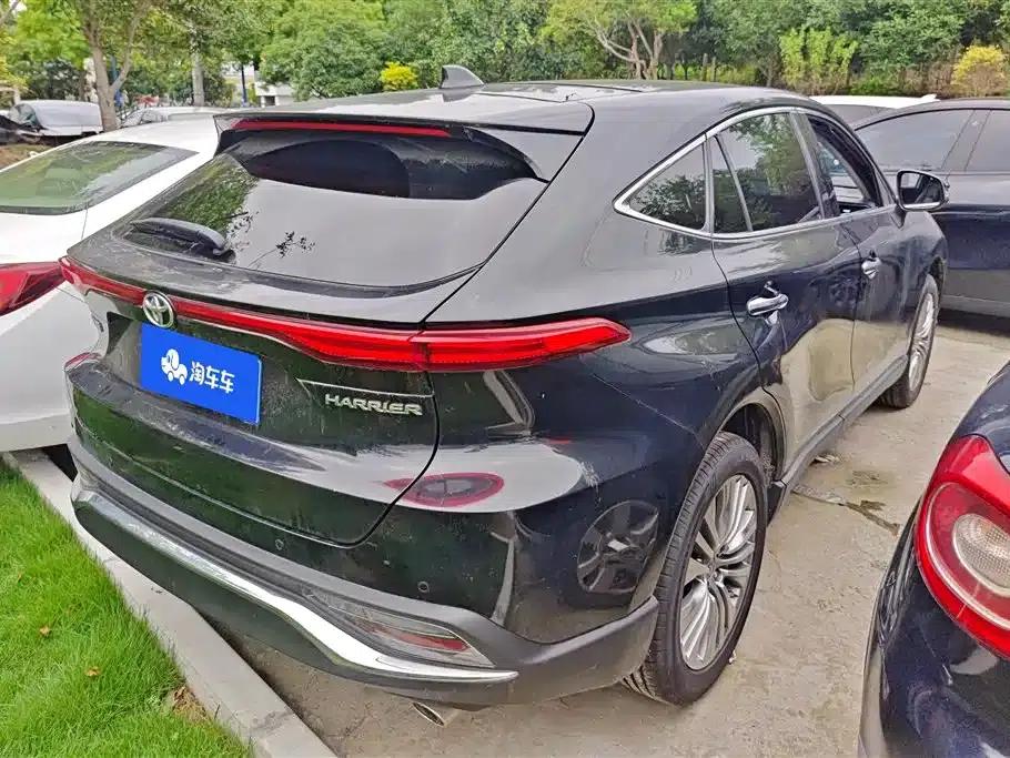 HARRIER 2022 2.0L CVT 2WD Premium Edition — миниатюра 3