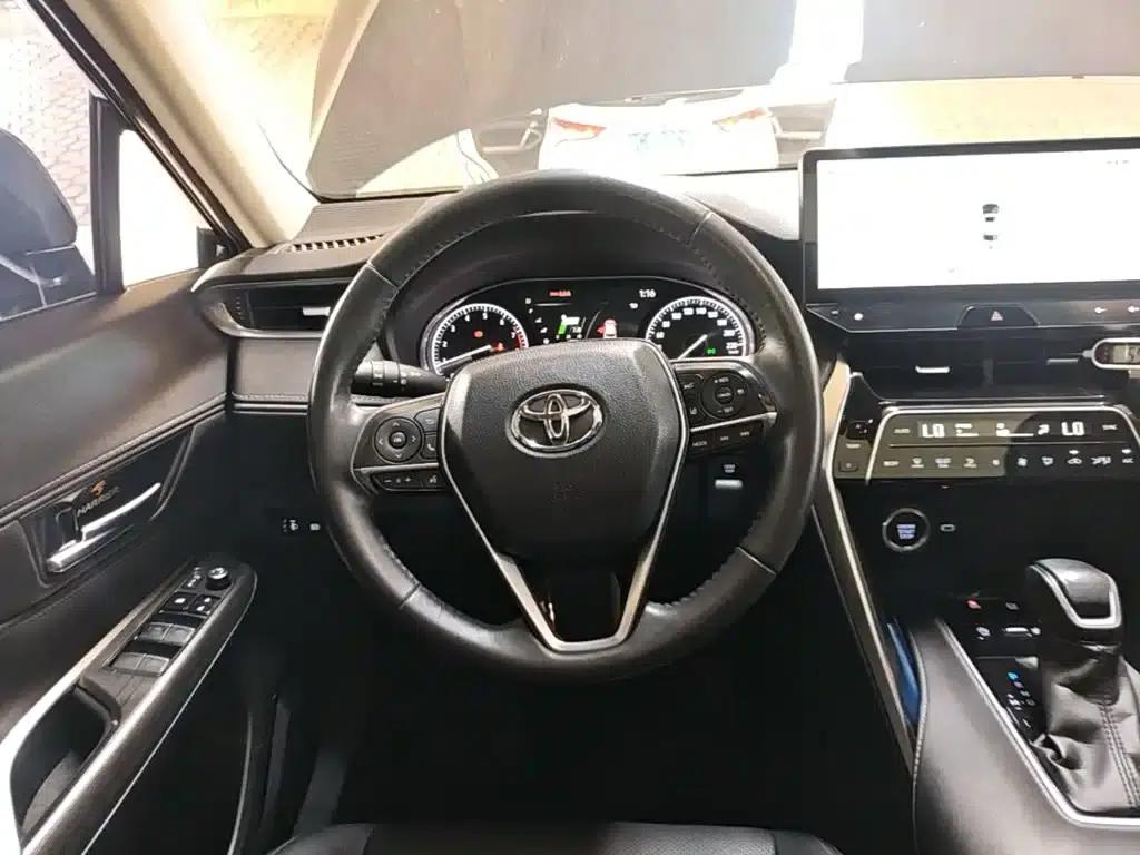 HARRIER 2022 2.0L CVT 2WD Luxury Edition — миниатюра 11