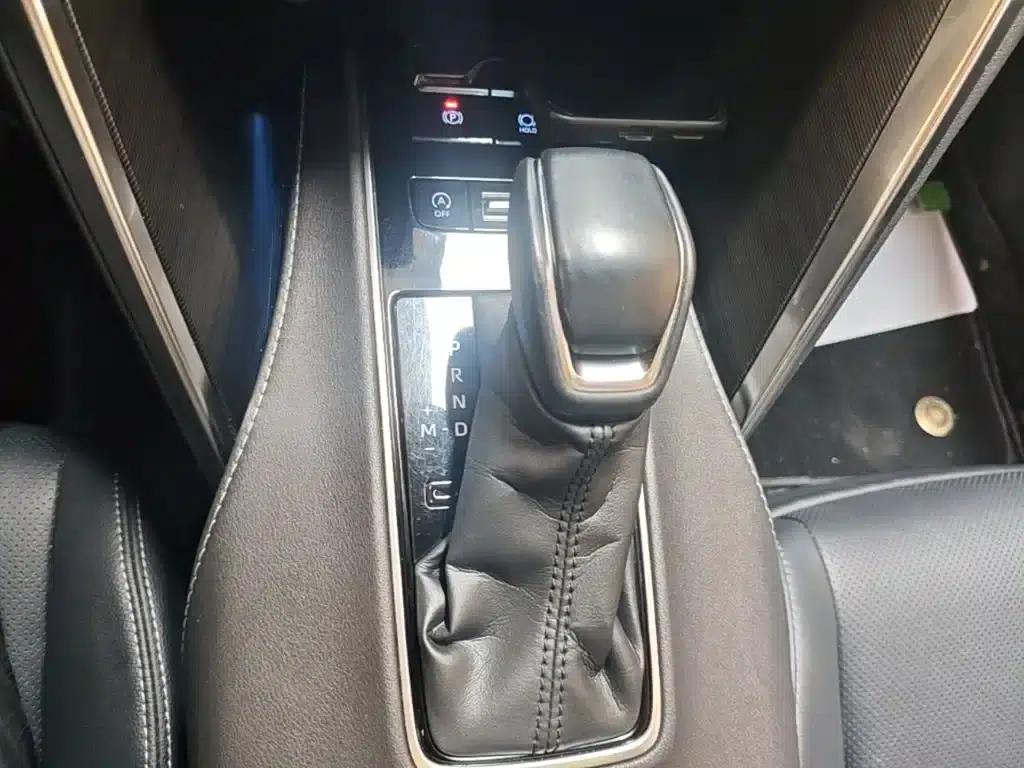 HARRIER 2022 2.0L CVT 2WD Luxury Edition — миниатюра 14