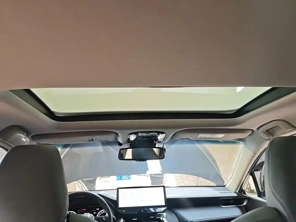 HARRIER 2022 2.0L CVT 2WD Luxury Edition — миниатюра 18