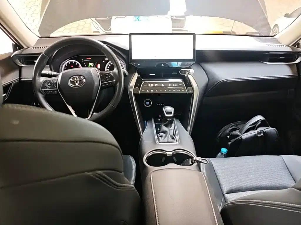 HARRIER 2022 2.0L CVT 2WD Luxury Edition — миниатюра 10