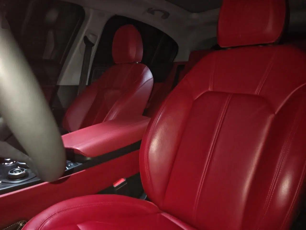 Alfa Romeo Stelvio 2017 2.0T 200HP Elite Edition — миниатюра 15