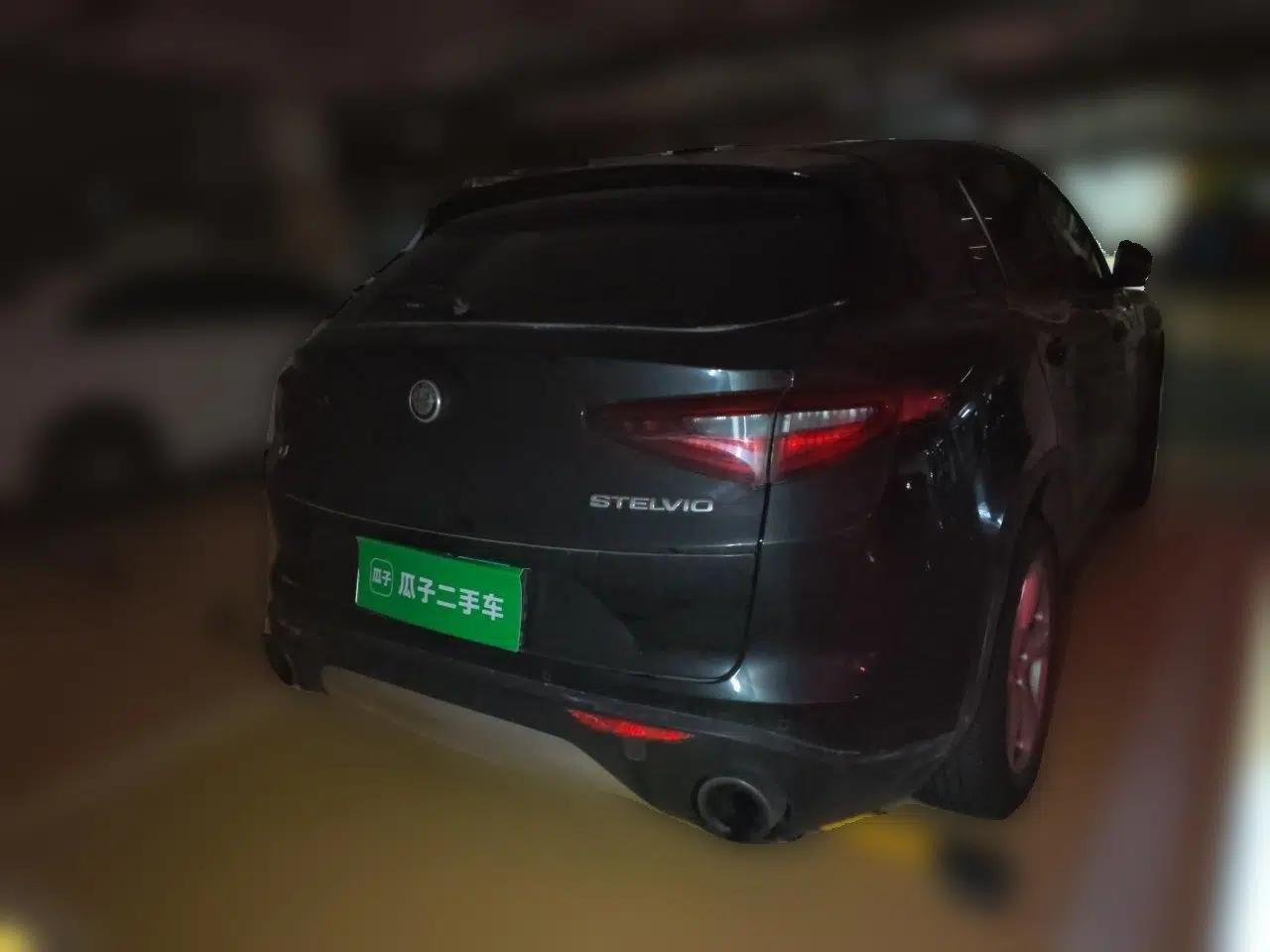 Alfa Romeo Stelvio 2017 2.0T 200HP Elite Edition — миниатюра 6