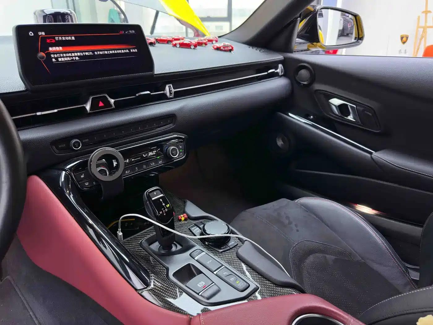 2021 SUPRA GR 3.0T Standard Model — миниатюра 31
