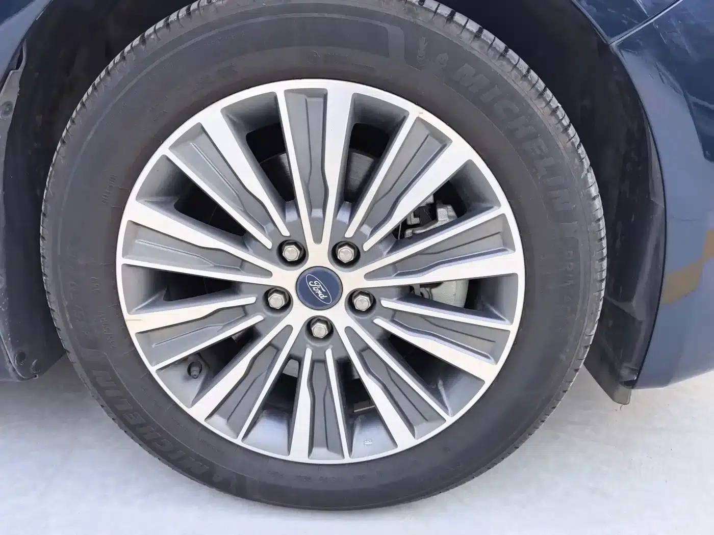 Mondeo PHEV 2018 2.0 PHEV Intelligent Control Fashion Model (National VI Emission Standard) — миниатюра 11