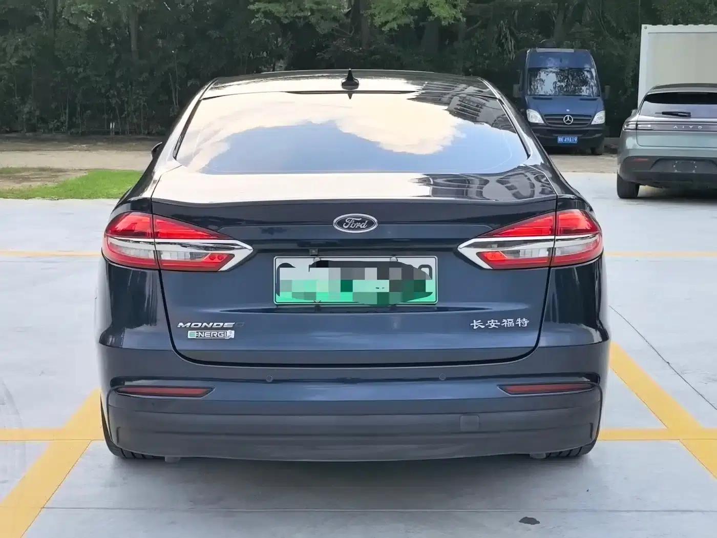 Mondeo PHEV 2018 2.0 PHEV Intelligent Control Fashion Model (National VI Emission Standard) — миниатюра 15