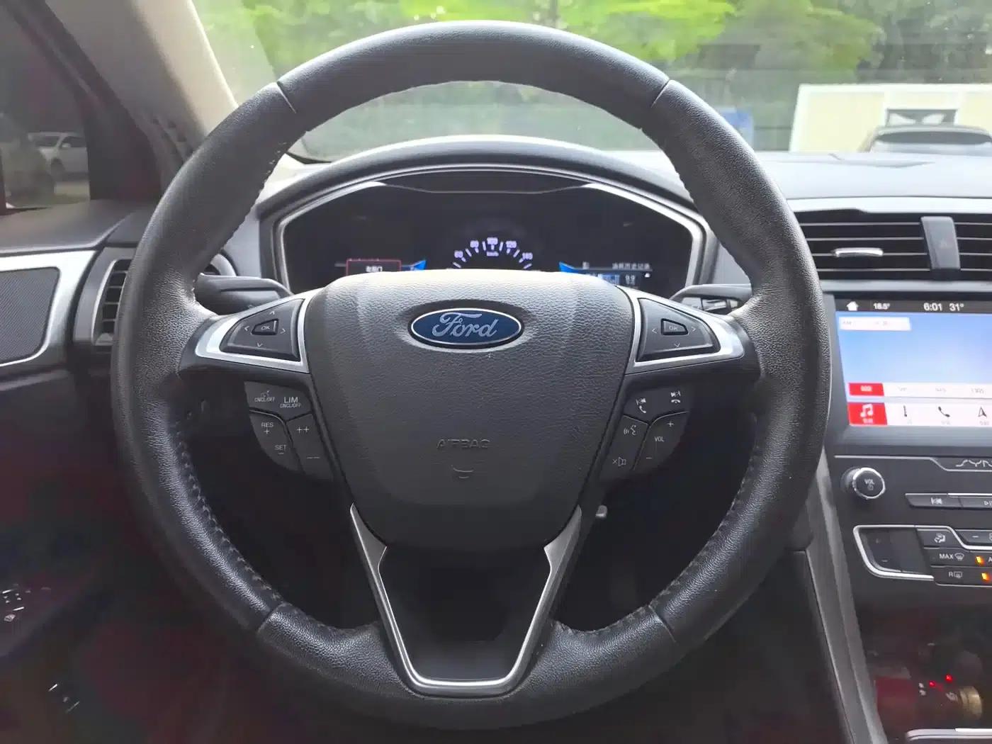 Mondeo PHEV 2018 2.0 PHEV Intelligent Control Fashion Model (National VI Emission Standard) — миниатюра 8