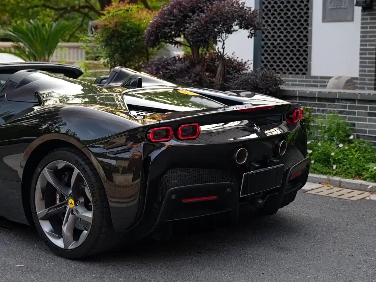 SF90 2021 3.9T V8 Spider — миниатюра 4