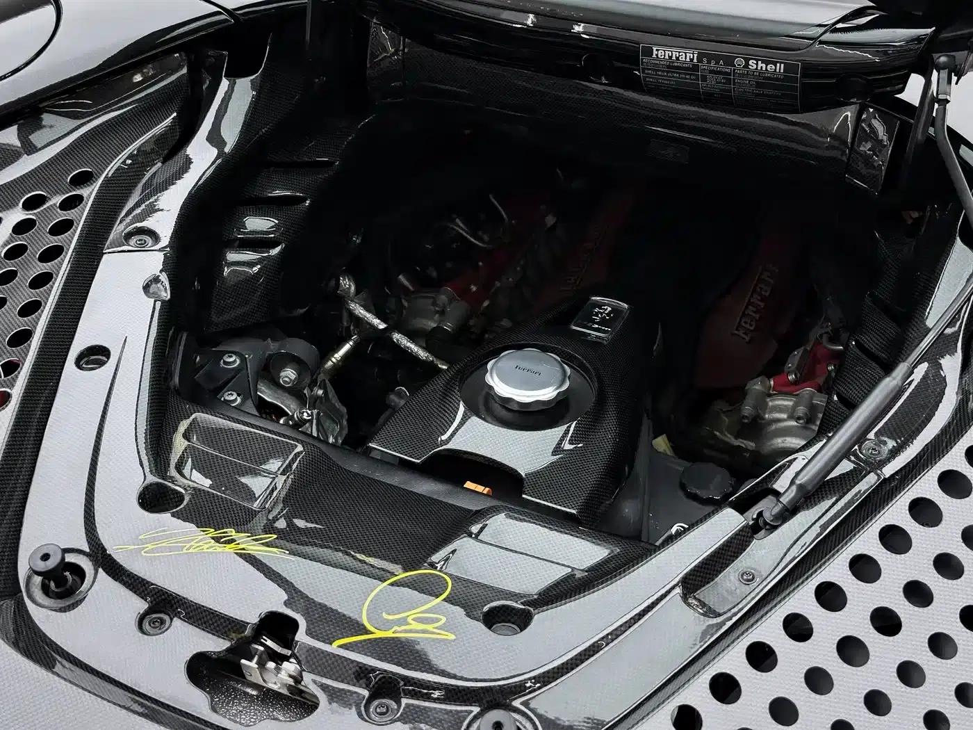 SF90 2021 3.9T V8 Spider — миниатюра 35