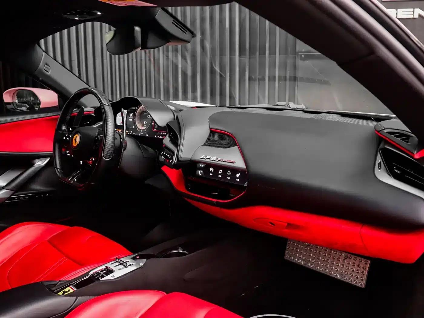 SF90 2020 3.9T V8 Stradale — миниатюра 11