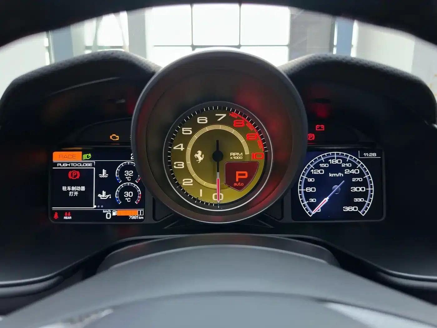 2021 Portofino 3.9T M — миниатюра 20