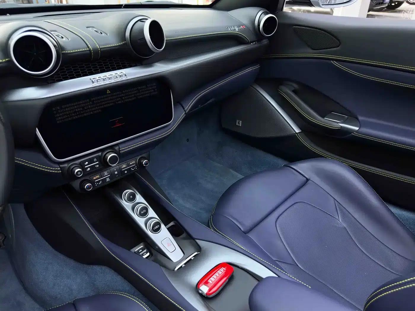 2021 Portofino 3.9T M — миниатюра 24