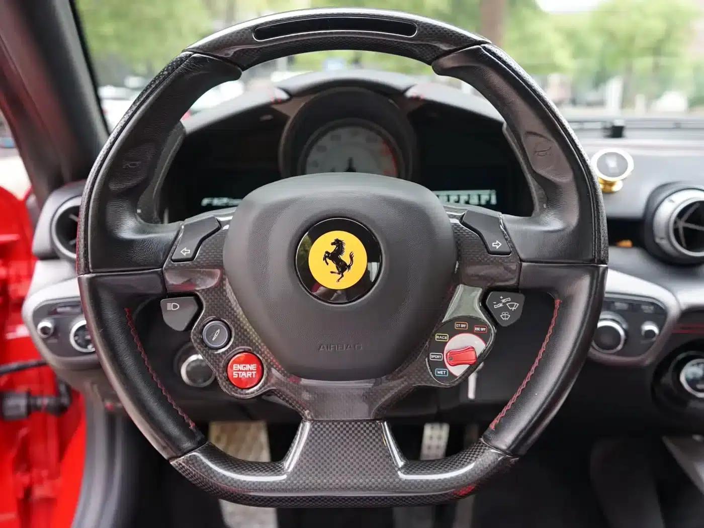 2013 F12berlinetta 6.3L Standard Model — миниатюра 5