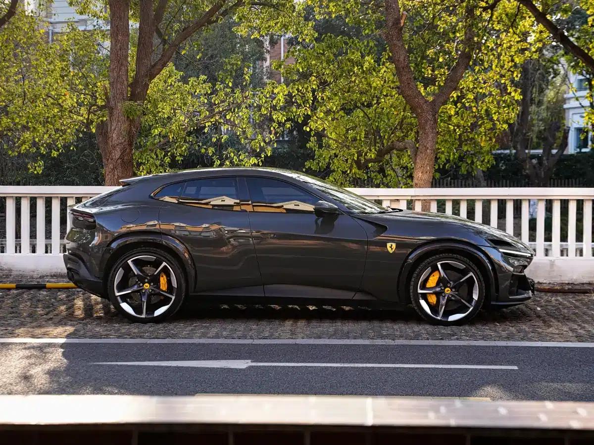 2023 Purosangue 6.5L V12 — миниатюра 6