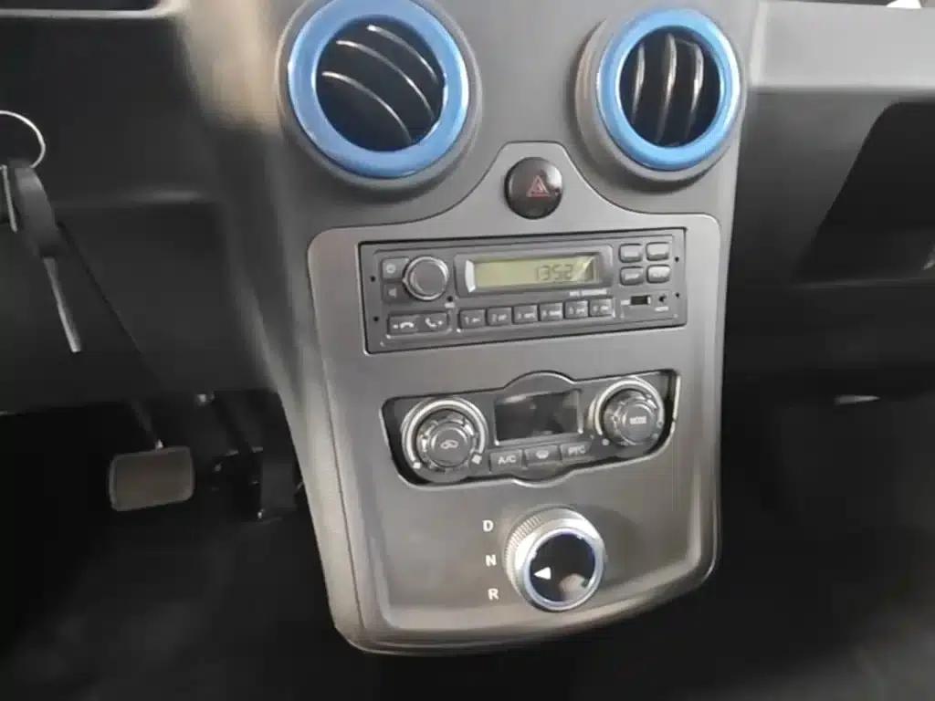 Zhilan Elf E7 2023 Pure Electric Van, Flat-Top, 2-Seat, CATL 38.64kWh — миниатюра 13
