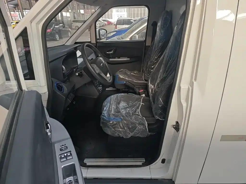 Zhilan Elf E7 2023 Pure Electric Van, Flat-Top, 2-Seat, CATL 38.64kWh — миниатюра 15
