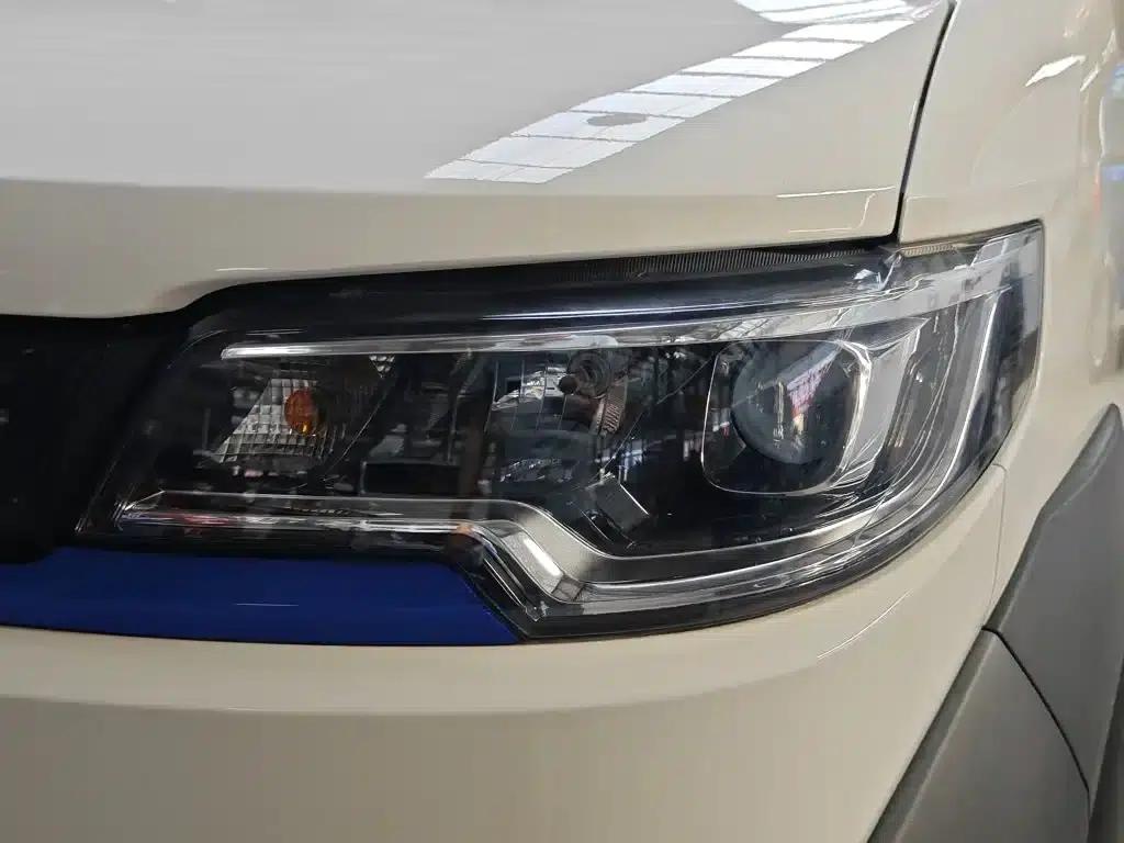 Zhilan Elf E7 2023 Pure Electric Van, Flat-Top, 2-Seat, CATL 38.64kWh — миниатюра 24