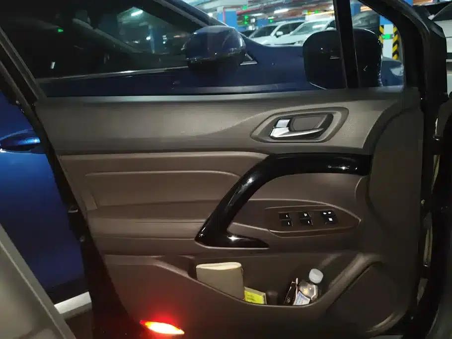 Trumpchi GS4 PHEV 2019 1.5L Premium Edition — миниатюра 7