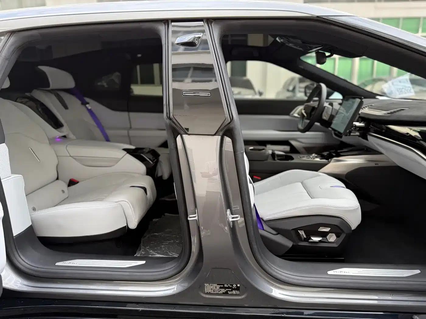 2023 HiPhi Z (Four-seater version) — миниатюра 12