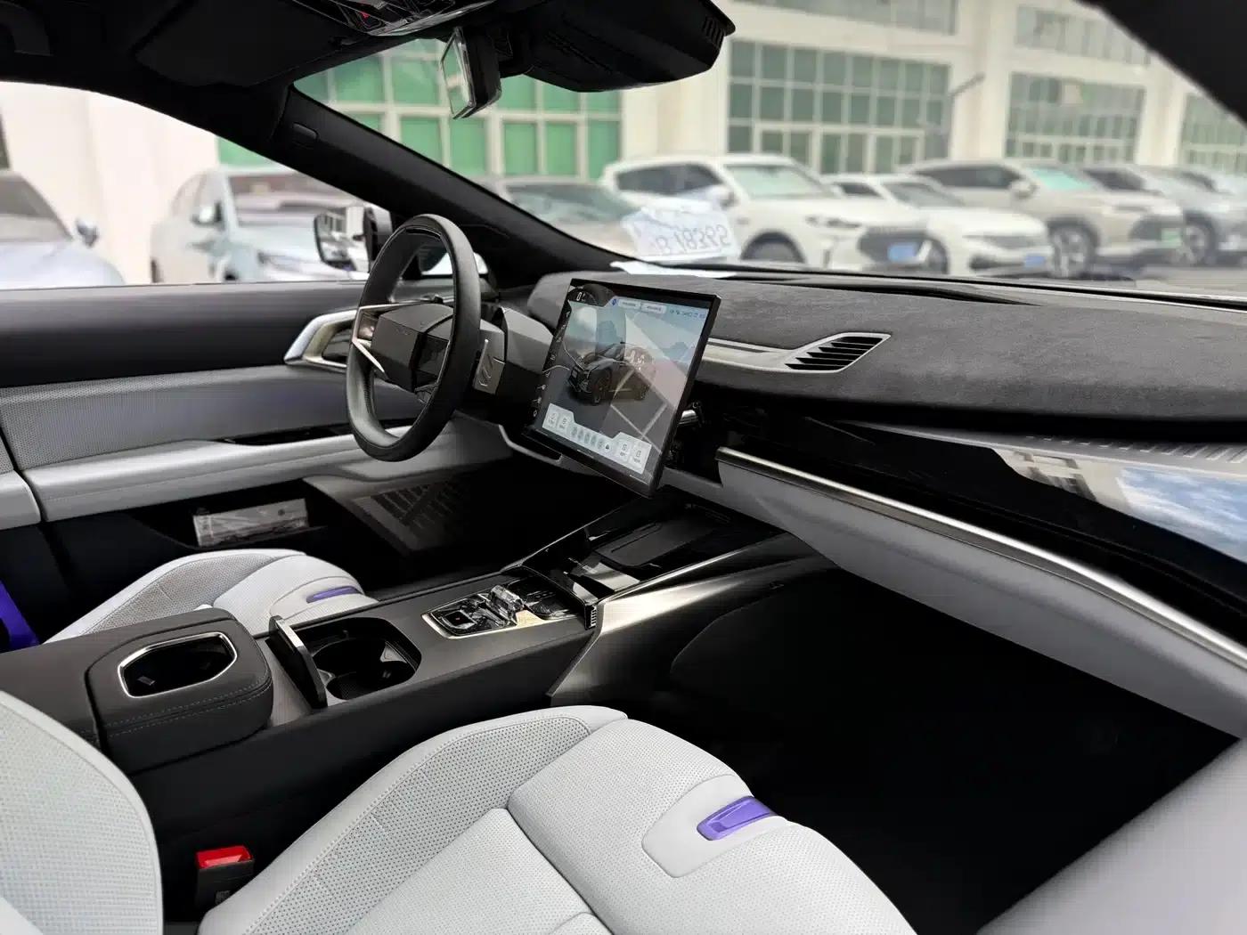 2023 HiPhi Z (Four-seater version) — миниатюра 21