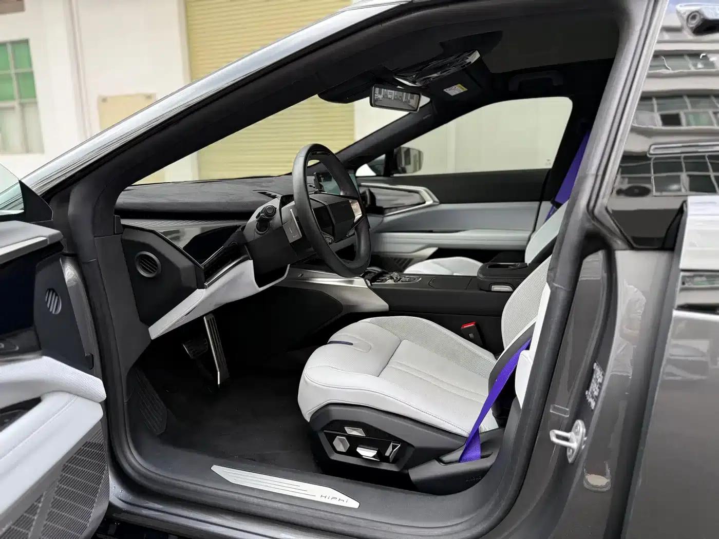 2023 HiPhi Z (Four-seater version) — миниатюра 7