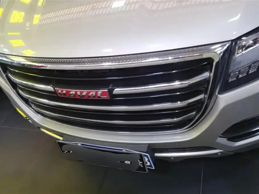 Haval H8 2015 2.0T 2WD Comfort Model — миниатюра 2
