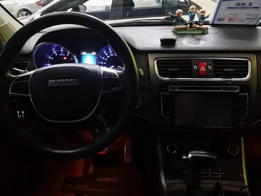 Haval H8 2015 2.0T 2WD Comfort Model — миниатюра 12
